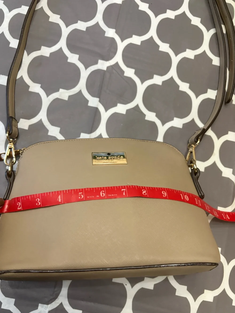 Kate Spade tan Saffiano leather dome crossbody bag purse